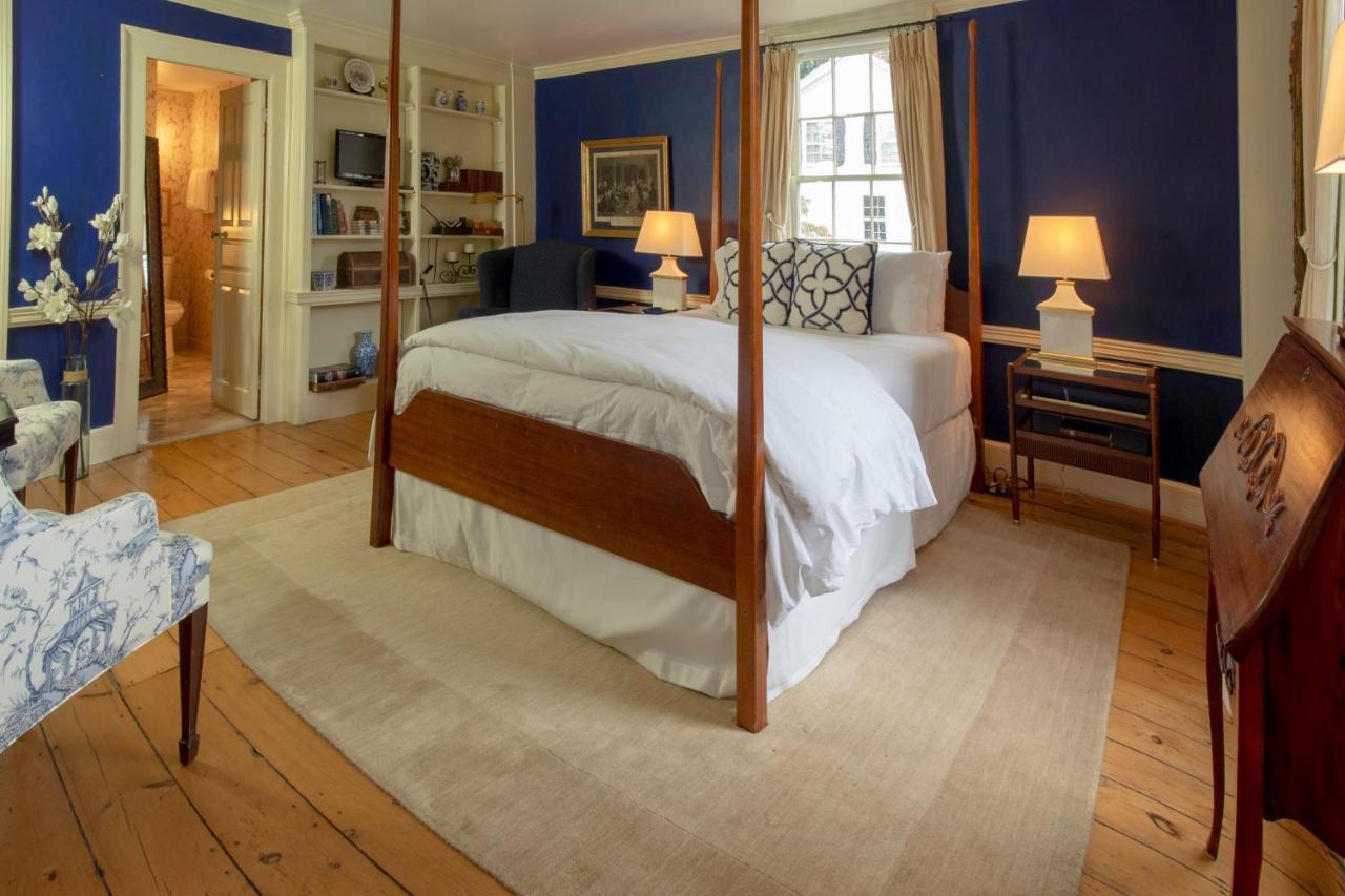 James Pharmacy Bed And Breakfast Олд-Сейбрук Экстерьер фото